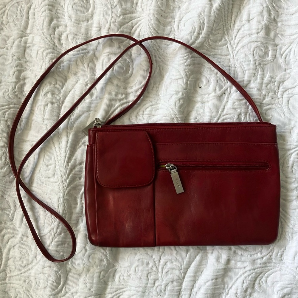 Hobo Red Leather Shoulder Bag